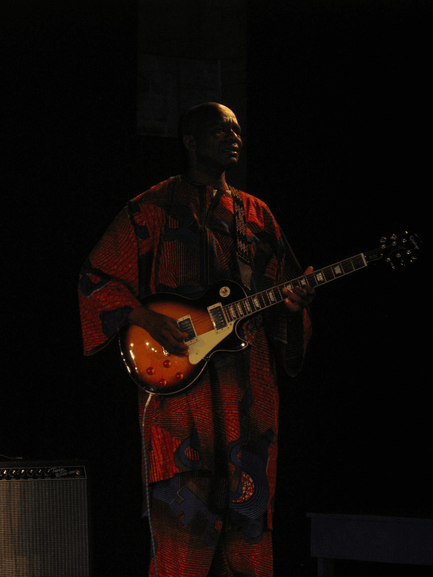 Mamady playing instrument
